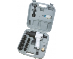 Пневмогайковерт ударный Elitech 0704.013000, 610 max, 7000 Частота холостого хода, 141 Расход воздуха, 6.3 Рабочее давление, 2.7 Вес брутто