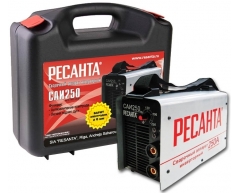 Сварочный инвертор Ресанта САИ 250 в кейсе, 230 В, 5.0 кг, 10-250 А